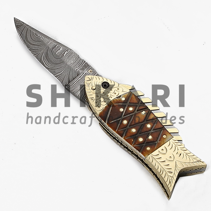 LUQ-007 Damascus Pocket Knife in Fish Shape