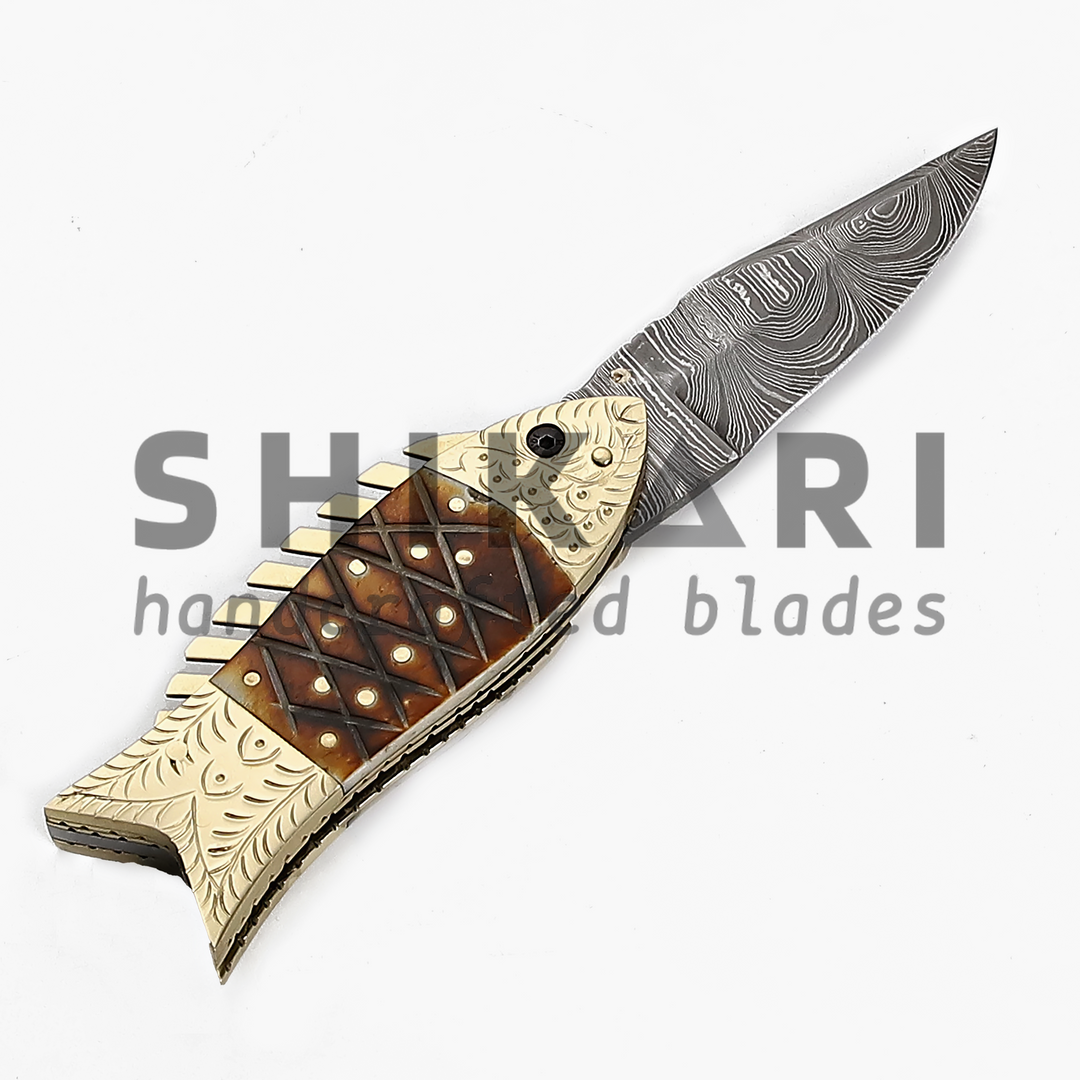 LUQ-007 Damascus Pocket Knife in Fish Shape