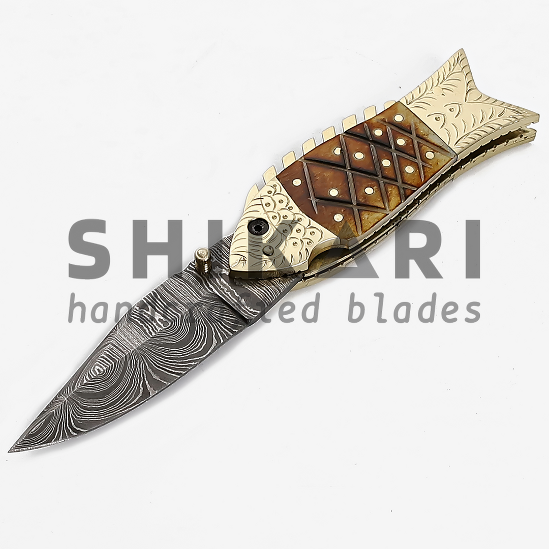 LUQ-007 Damascus Pocket Knife in Fish Shape