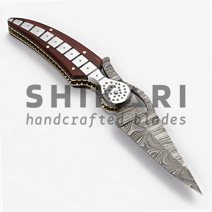 LUQ-010 Damascus Pocket Knife in Fish Shape