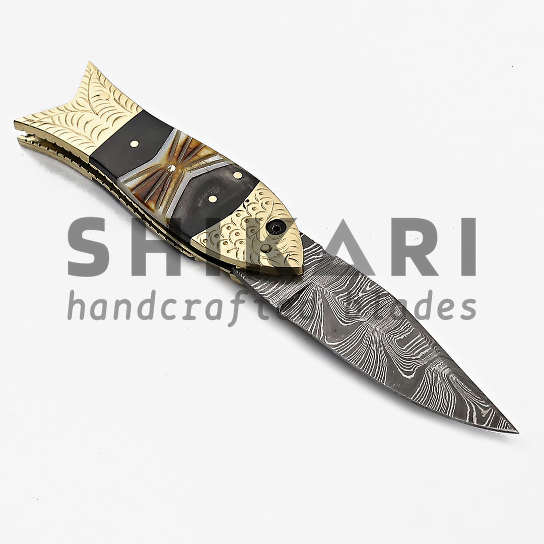 LUQ-008 Damascus Pocket Knife in Fish Shape