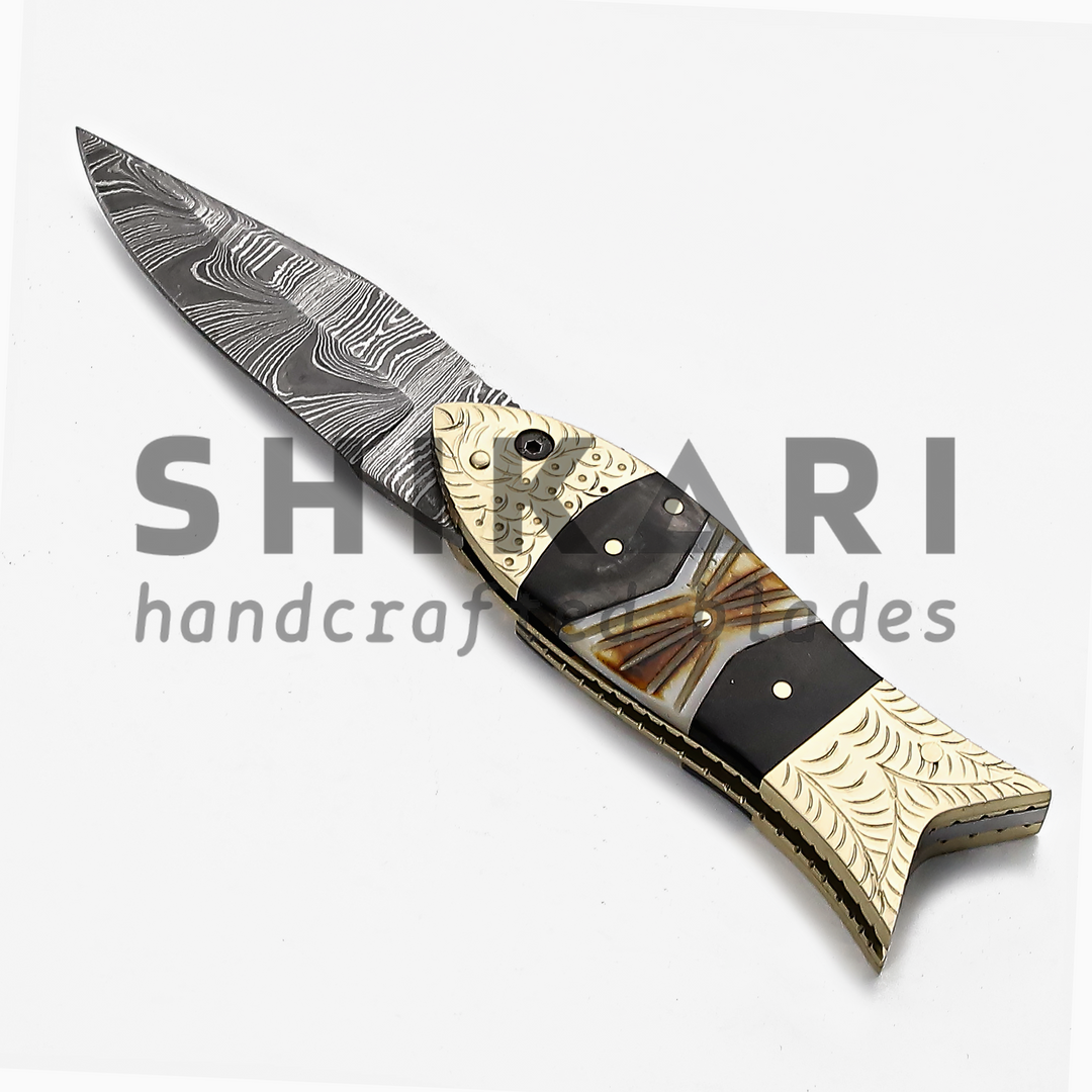 LUQ-008 Damascus Pocket Knife in Fish Shape