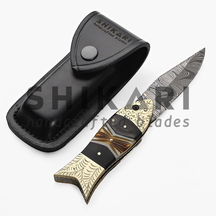 LUQ-008 Damascus Pocket Knife in Fish Shape