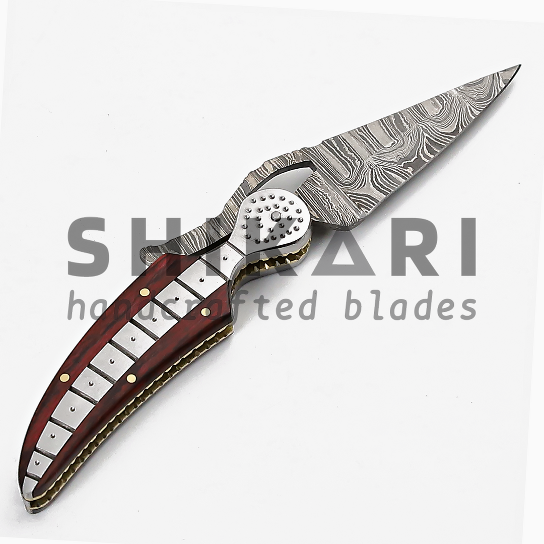 LUQ-010 Damascus Pocket Knife in Fish Shape