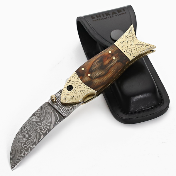LUQ-009 Damascus Pocket Knife in Fish Shape
