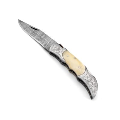 OE-004A Pocket Knife Damascus Blade,
Camel Bone Handle